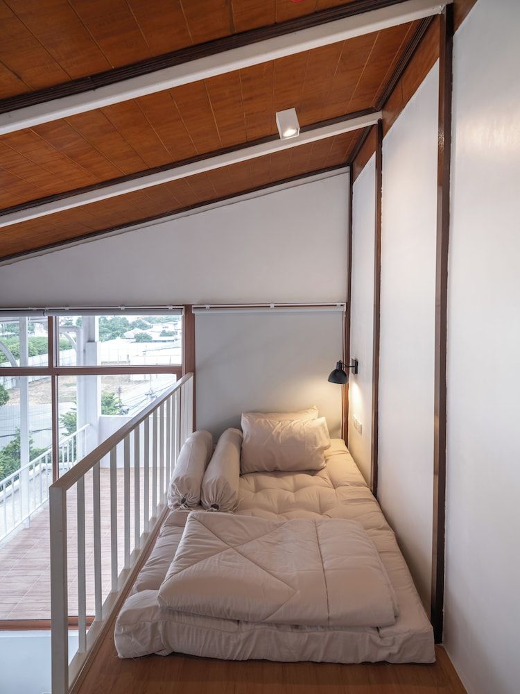 Bedtime Storeys Presidential Apartment, 4 Bedrooms, City View 12