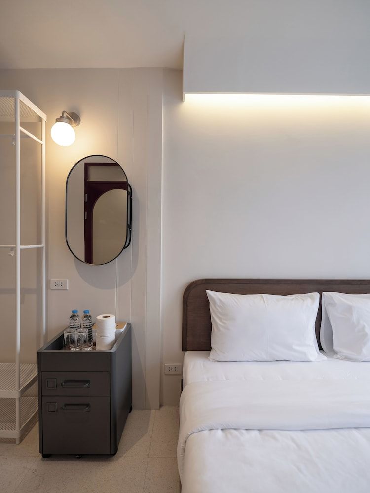 Bedtime Storeys Executive Apartment, 4 Bedrooms, City View 18