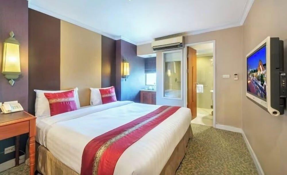 Standard Double or Twin Room, City View