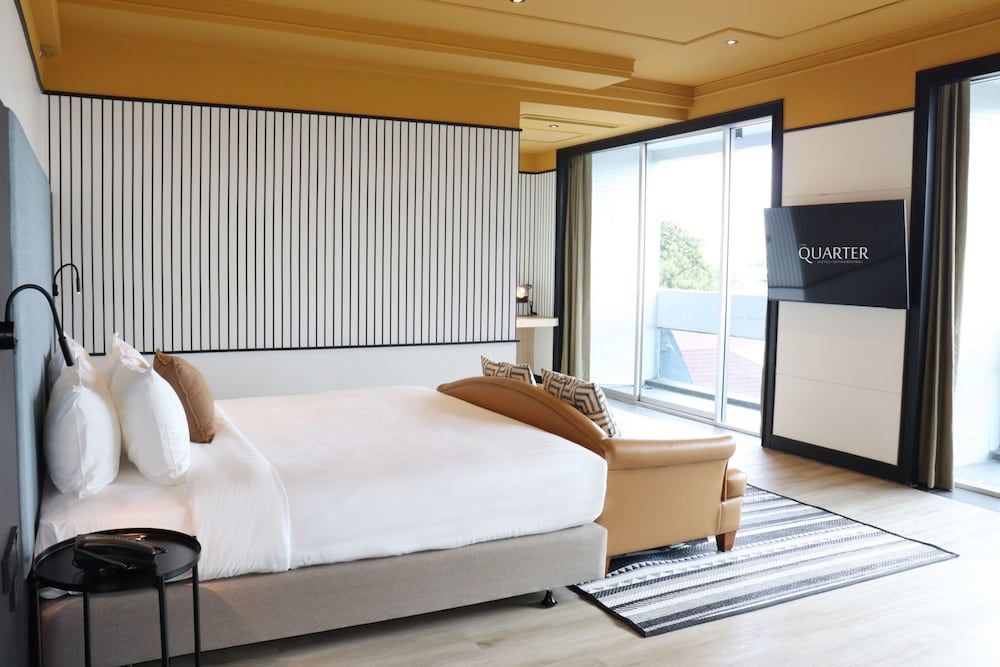 Premium Suite Room With Bathtub