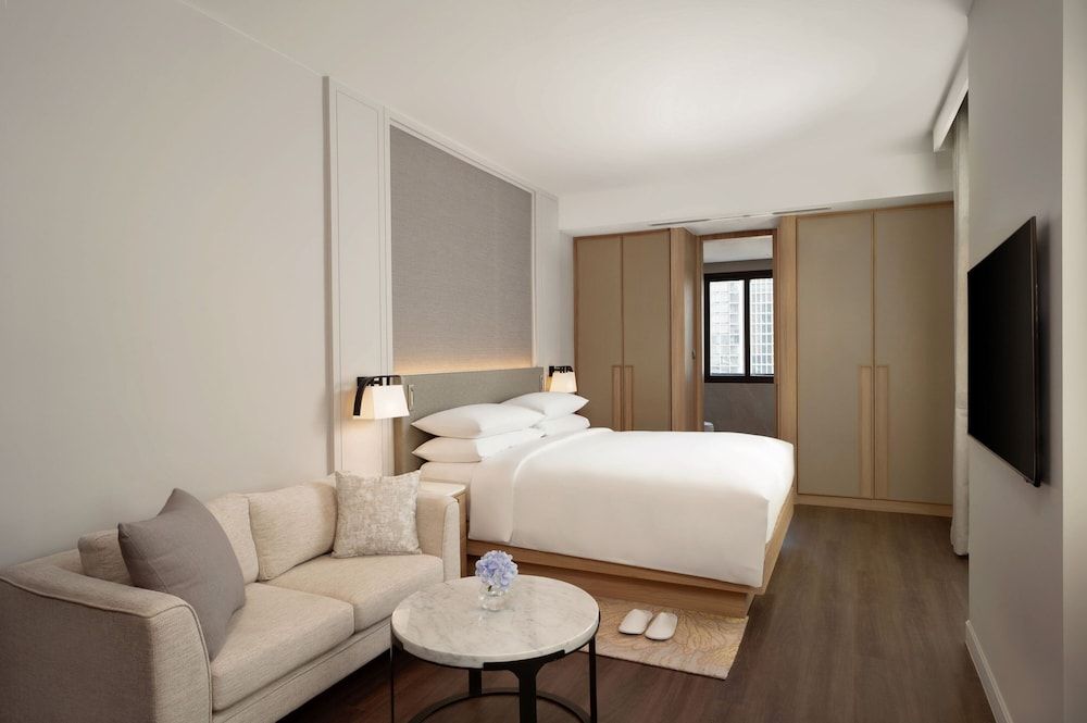 Marriott Executive Apartments Bangkok, Sukhumvit 101 Studio, 1 King Bed, City View 2