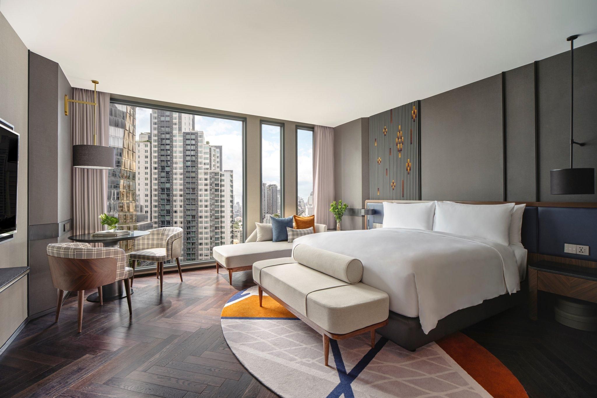 1 King Premium Lounge Access High Floor