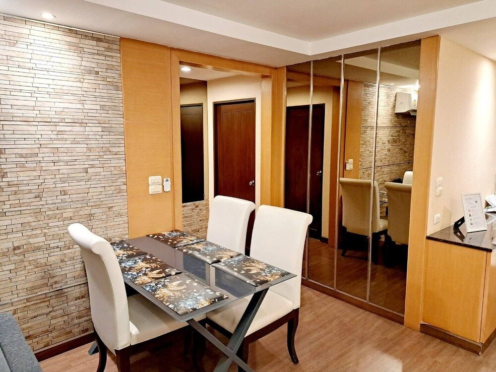 6D - No Impact From Earthquake 3bedrooms 2 Bath Downtown Bangkok Apartment, 3 Bedrooms, Accessible, Balcony 49