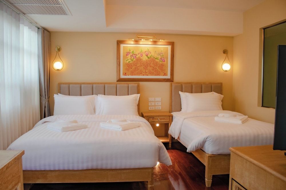 Deluxe Triple Room