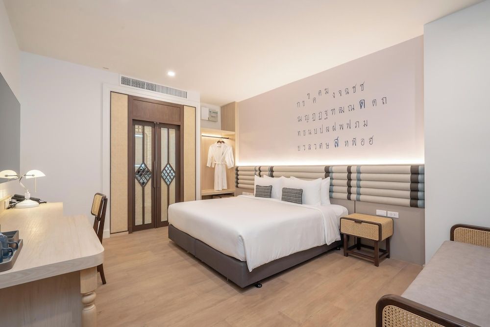 Deluxe Double or Twin Room