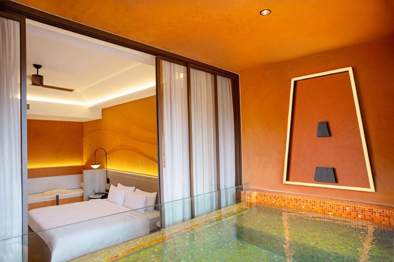 Deluxe Package Dinner with Catamaran Tour