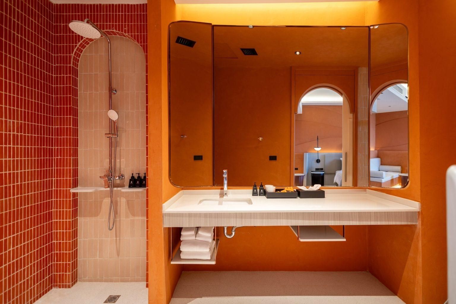 2-Bedroom Duplex Suite with Pool Access