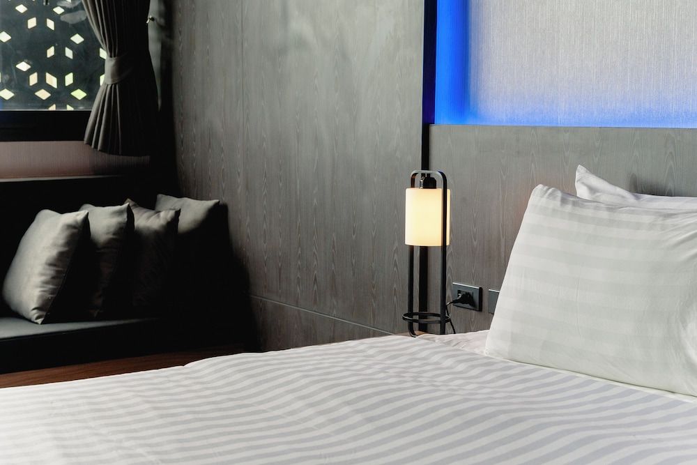 HAPPY HOTEL Deluxe Double Room, 1 King Bed 16