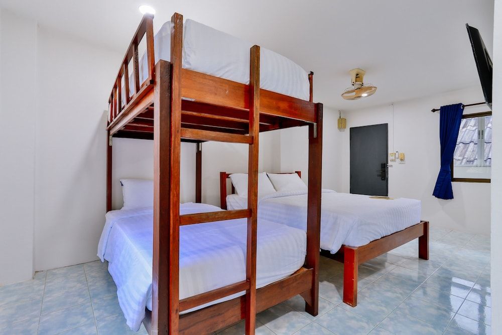 GP House Apartment Standard Quadruple Room 6