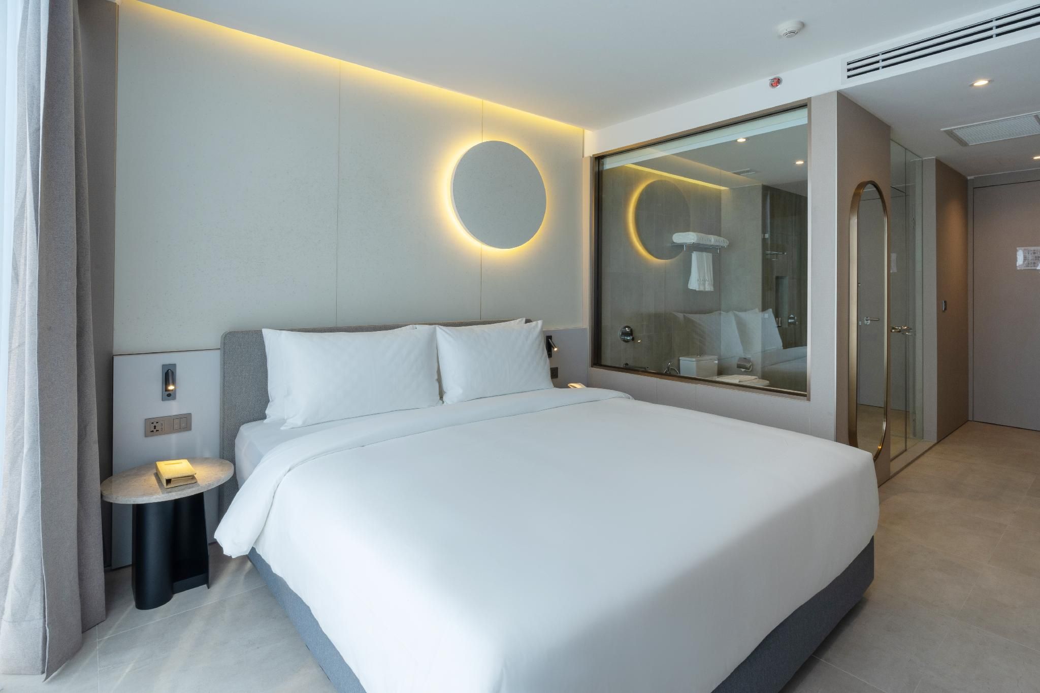 Luna Deluxe Double Room