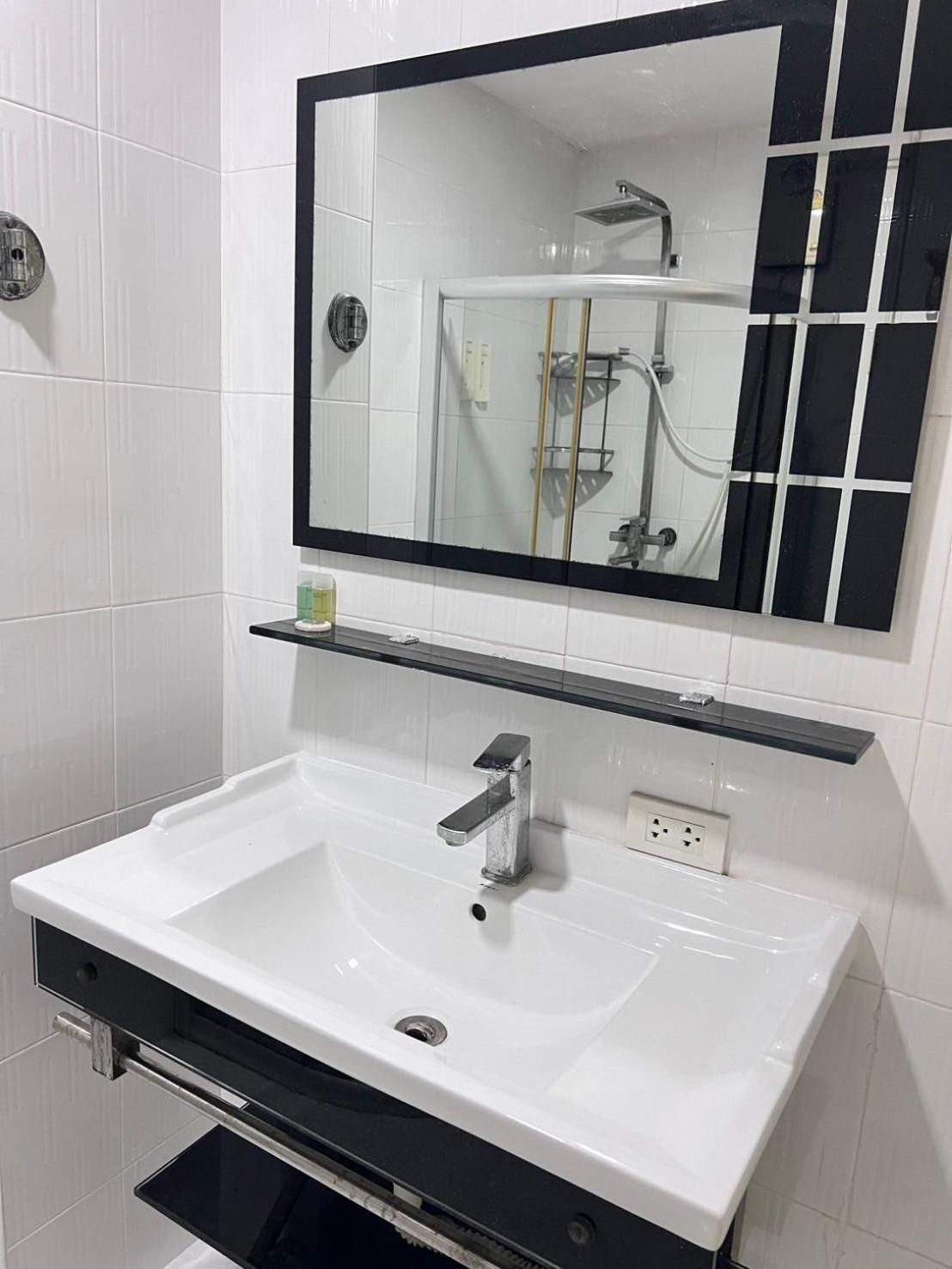 The Freelancer Hotel Triple 3