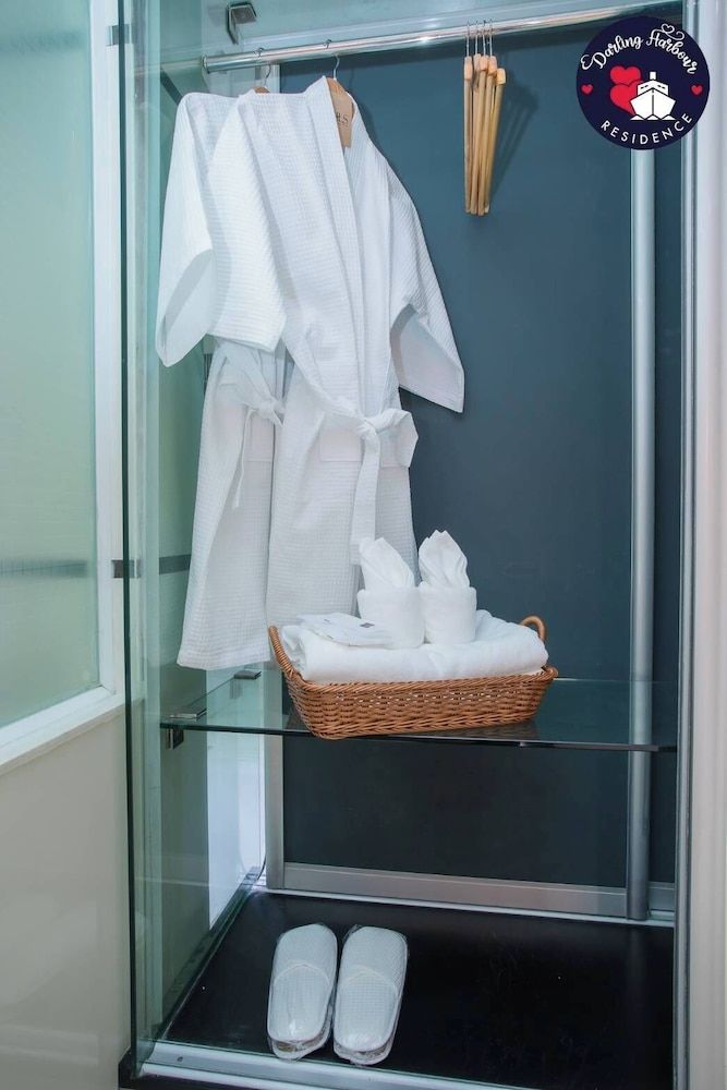 Darling Harbour Residence - Pattaya Standard Single Room, 1 King Bed 2