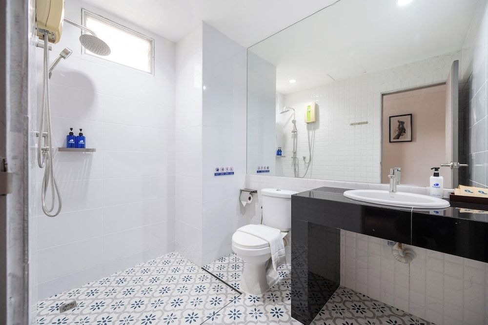 Kokotel Pattaya North Beach Deluxe Quadruple Room 6