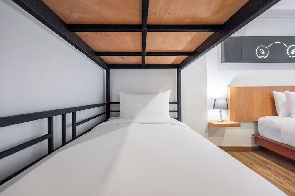 Kokotel Pattaya North Beach Deluxe Quadruple Room 3