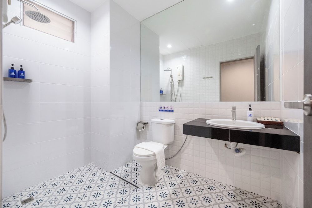 Kokotel Pattaya North Beach Deluxe Triple Room 4