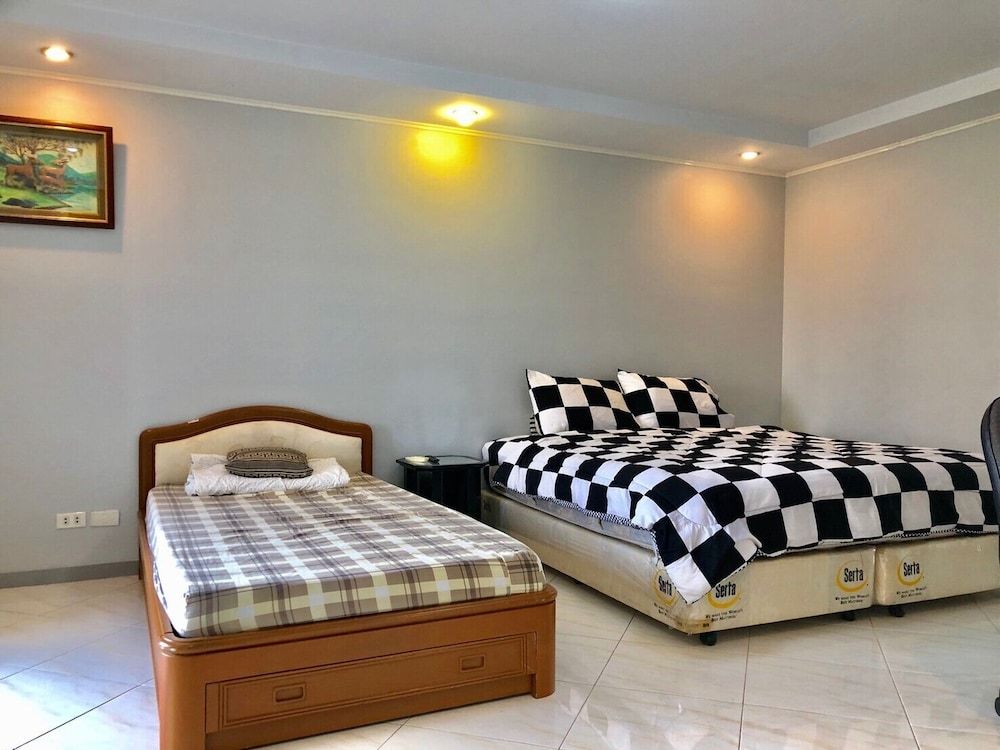 Apartment, 1 Bedroom, Smoking, Balcony