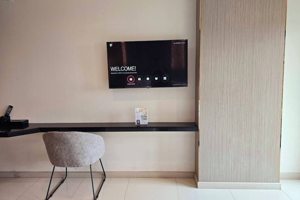 The Tj Hotel Deluxe Twin Room 9