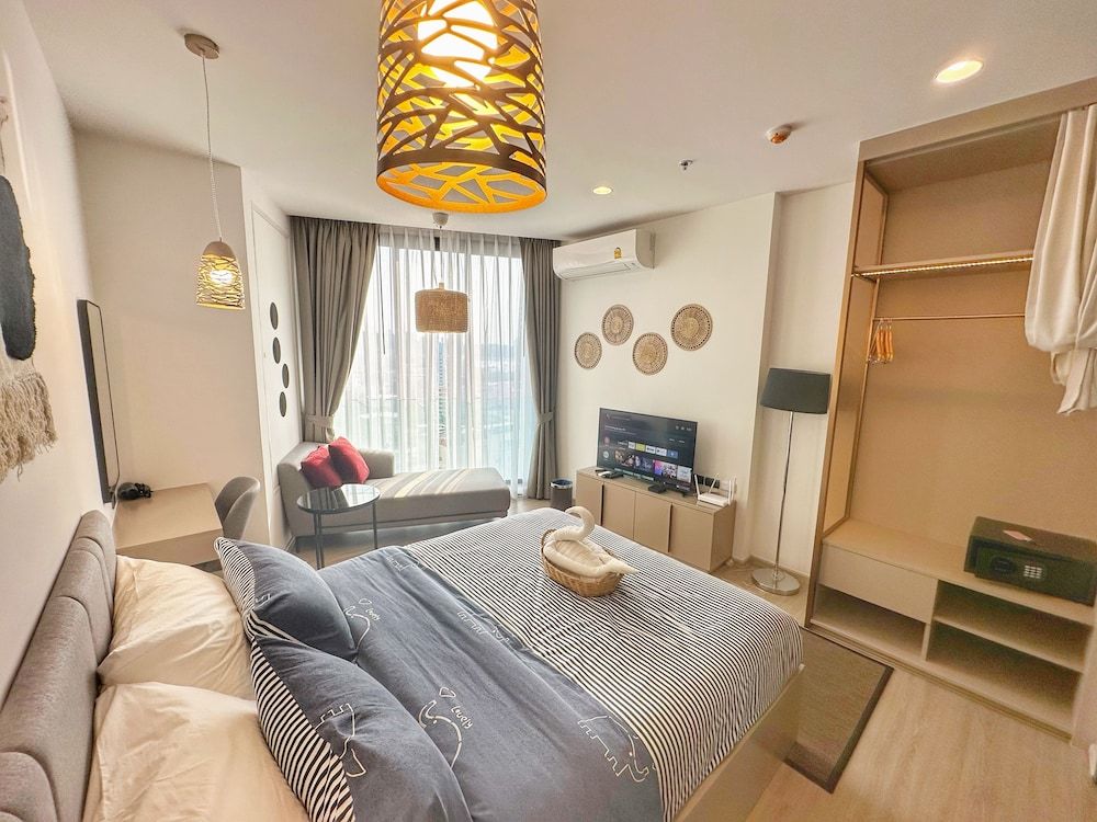 The Edge central pattaya Deluxe Studio Suite, Bay View 4