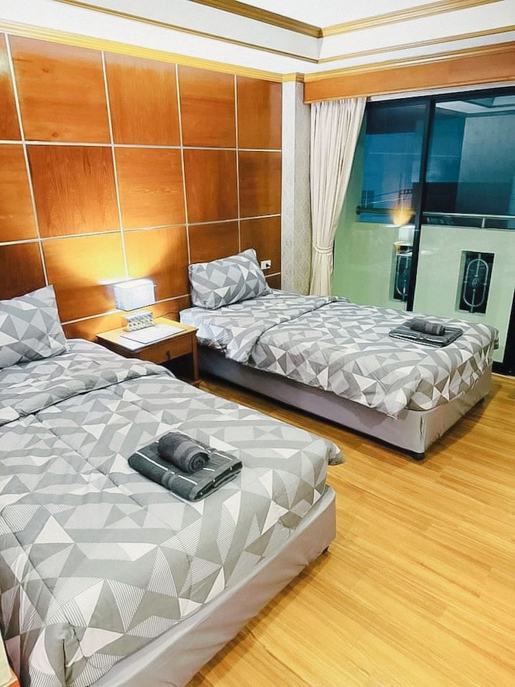 Superior Room with Twin Bed