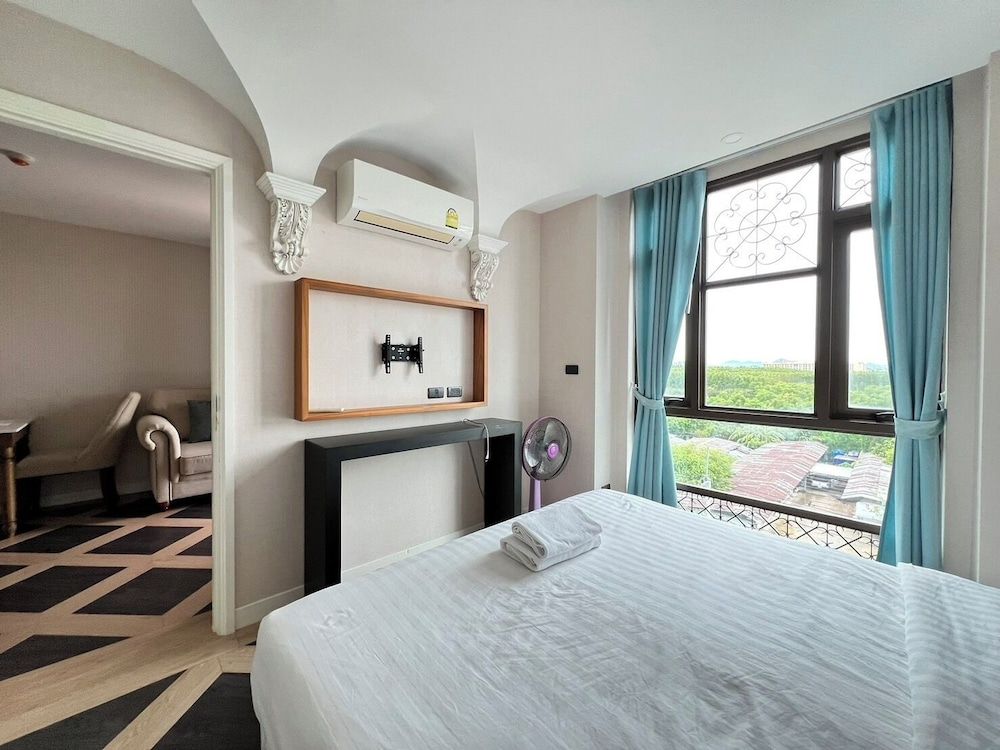 Basic Apartment