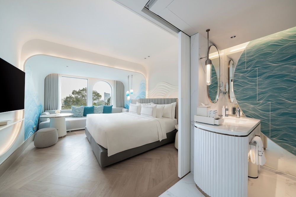 Melia Pattaya Hotel Deluxe Room