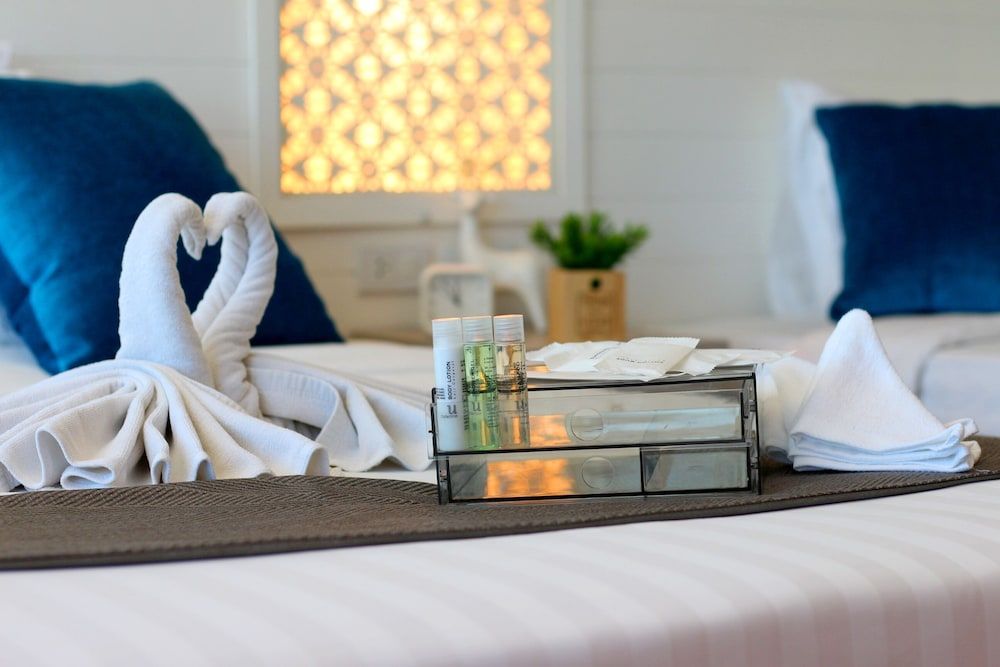 Coco Beach Hotel Jomtien Pattaya Deluxe Twin Room 5