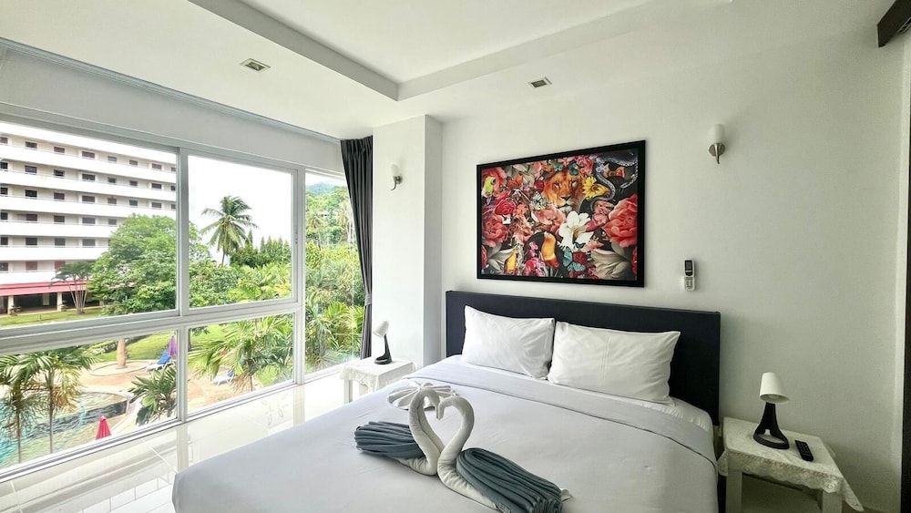 Condo, 1 Bedroom, Accessible, Balcony