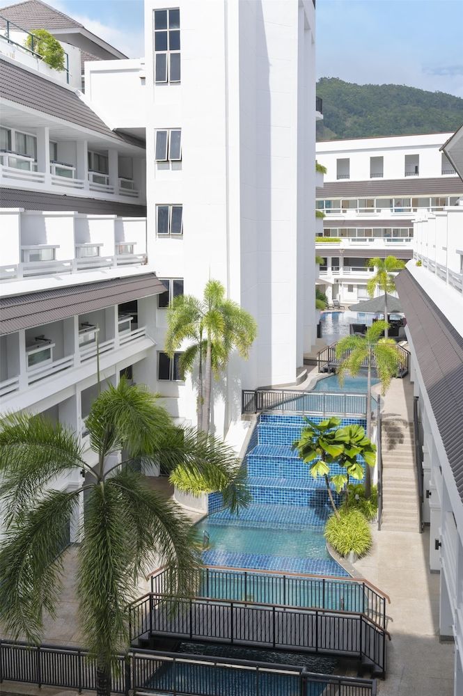 Radisson RED Phuket Patong Beach
