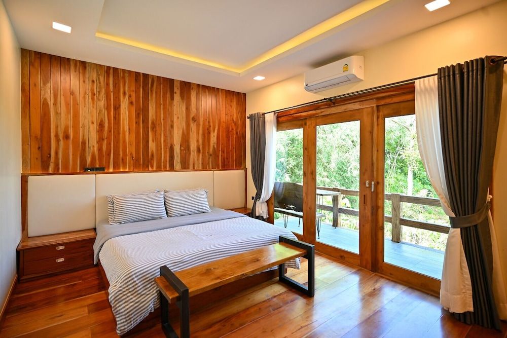 Moonlight Patong Guesthouse