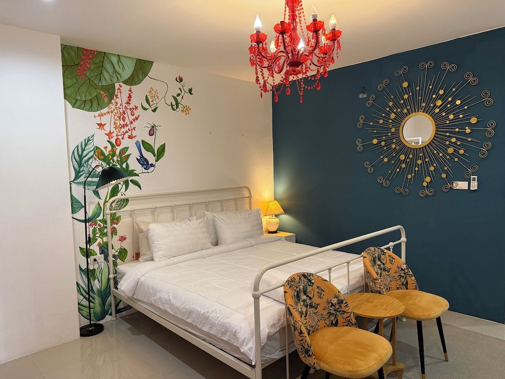 Five Loaves Beds Patong Tropical Muse 3