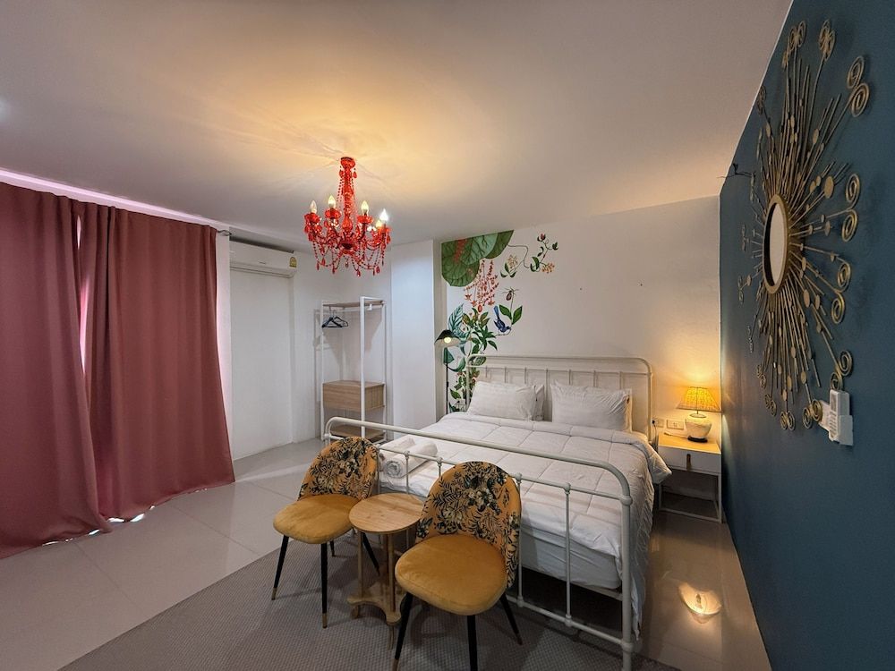 Five Loaves Beds Patong Tropical Muse 4