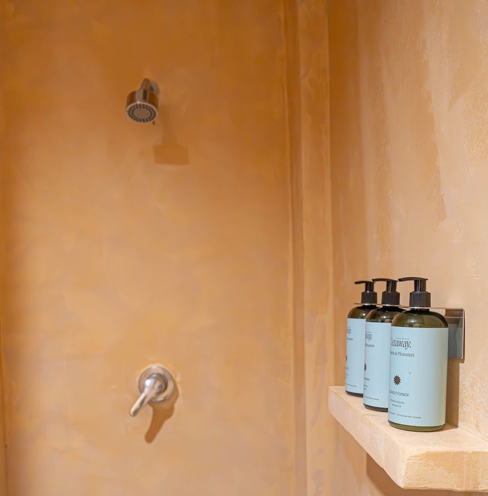 Casa Solana Deluxe Room, 1 King Bed, Garden View 8