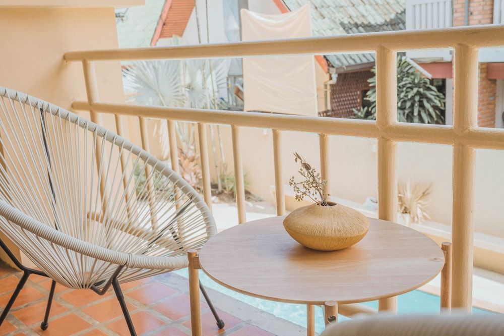 Casa Solana Deluxe Room, 2 Twin Beds, Pool View 4