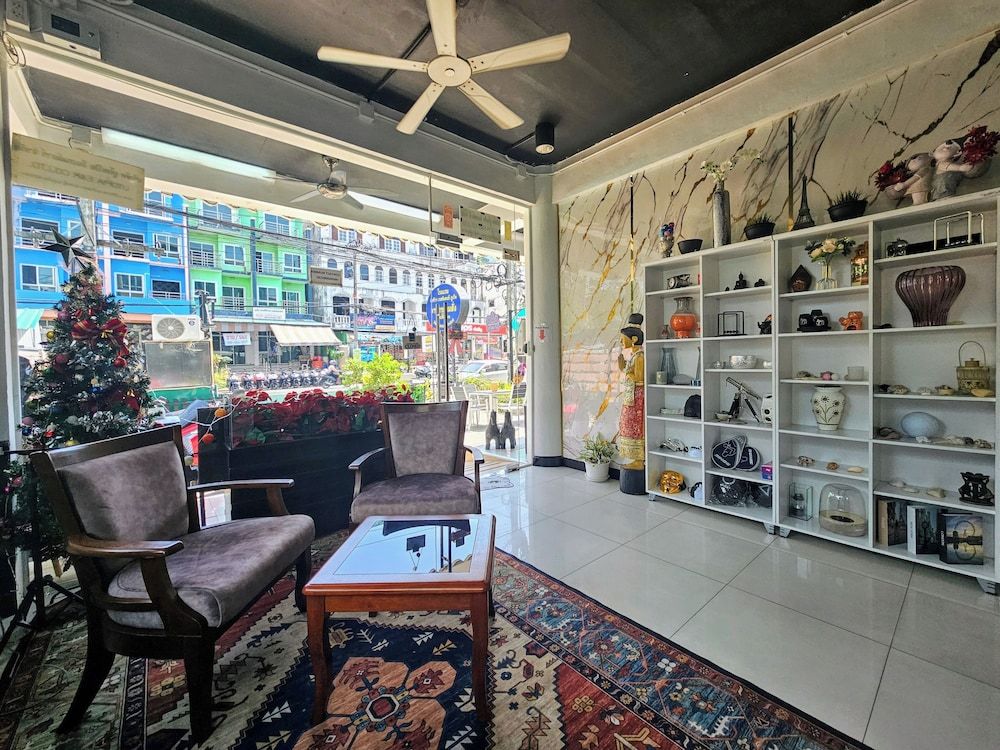 Sukcheewa Residence Phuket