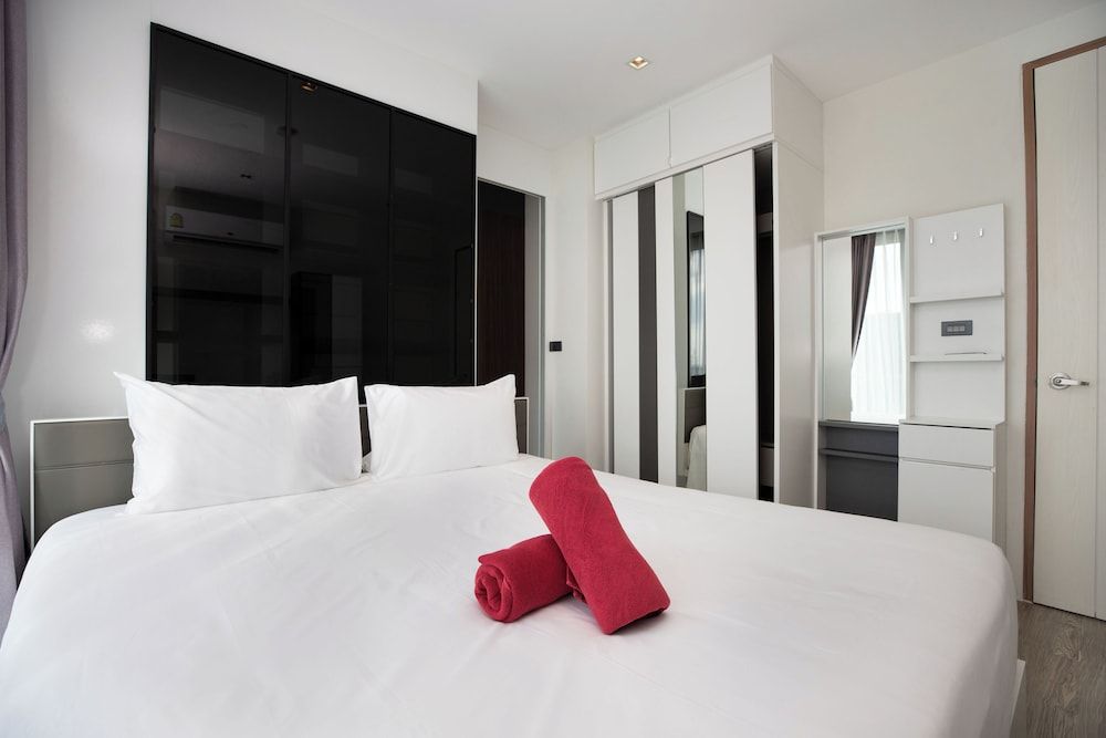 Deluxe Condo