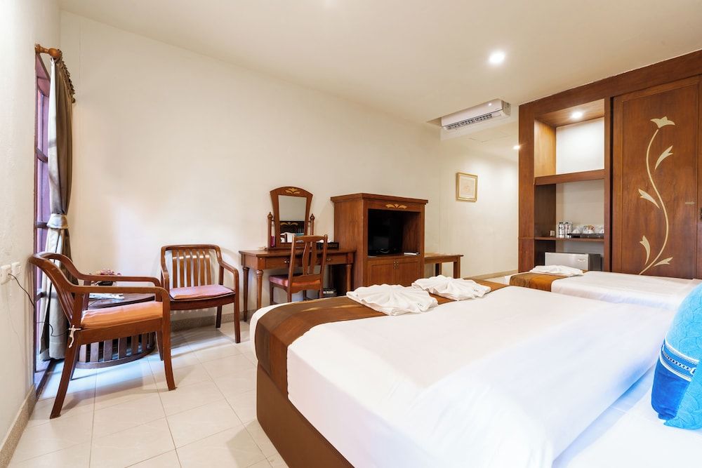 Superior Triple Room, Garden View