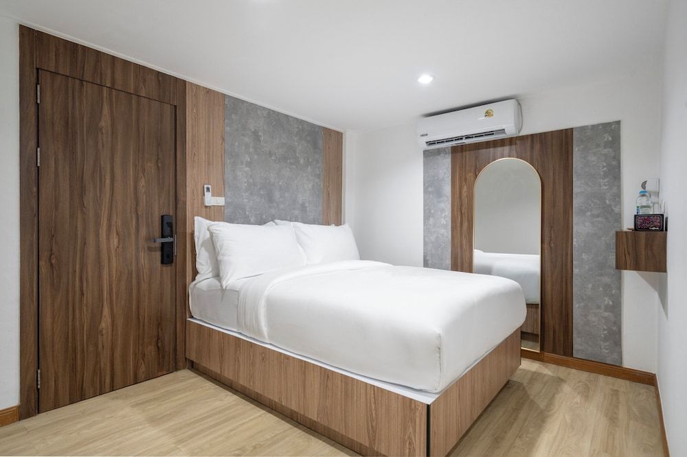 Summer Sea Phi Phi Island Deluxe Double Room, Private Bathroom 3