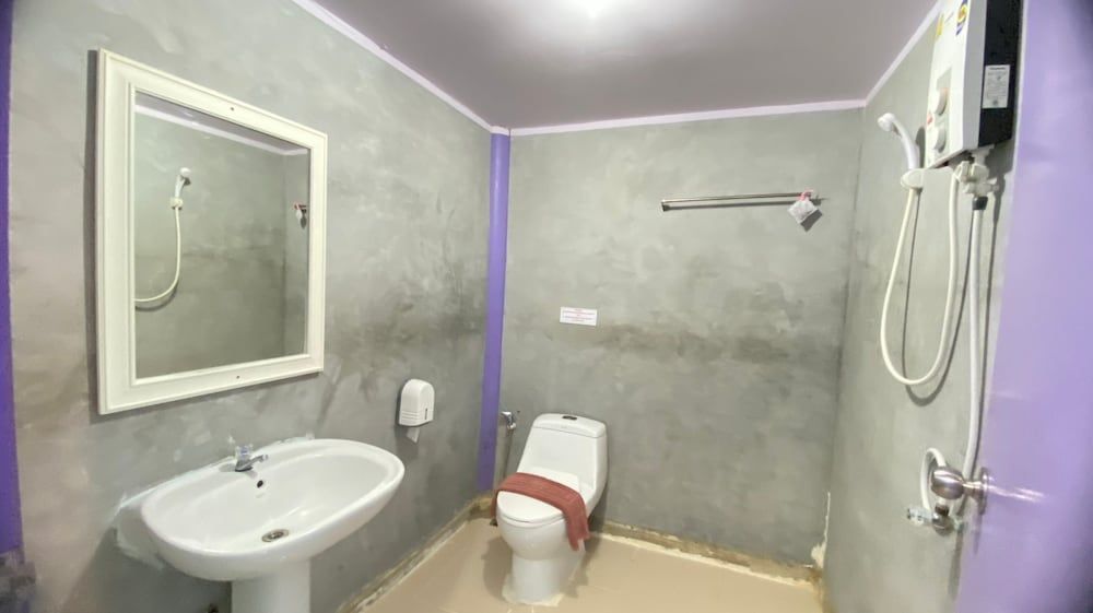 Phi Phi Don Chukit Resort Superior Twin Room 6