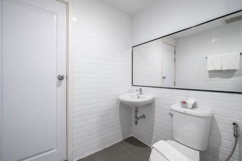 The Parc Bangna Superior Twin Room 12