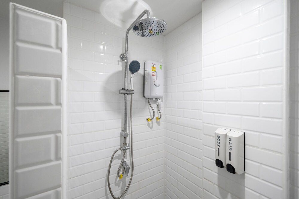 The Parc Bangna Superior Twin Room 9