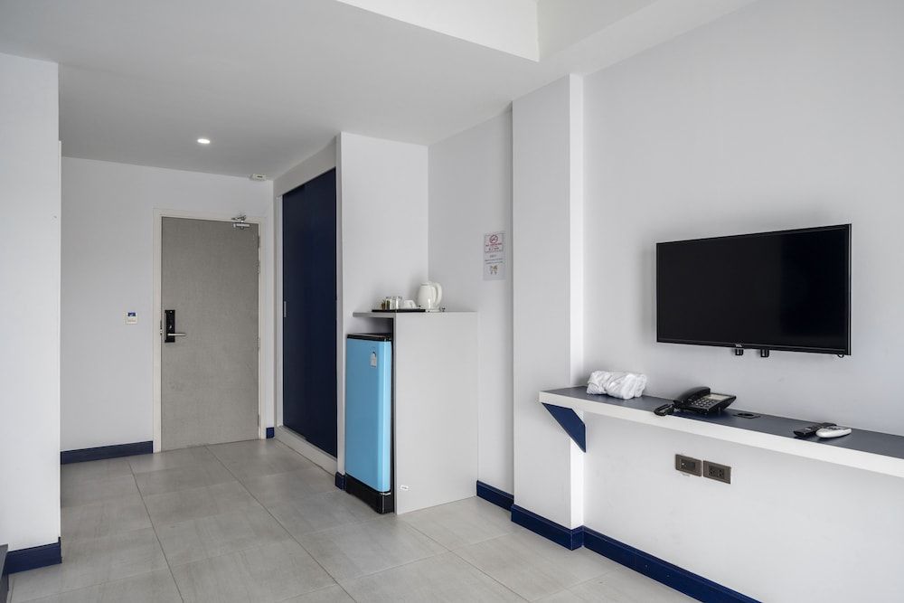 The Parc Bangna Superior Twin Room 18