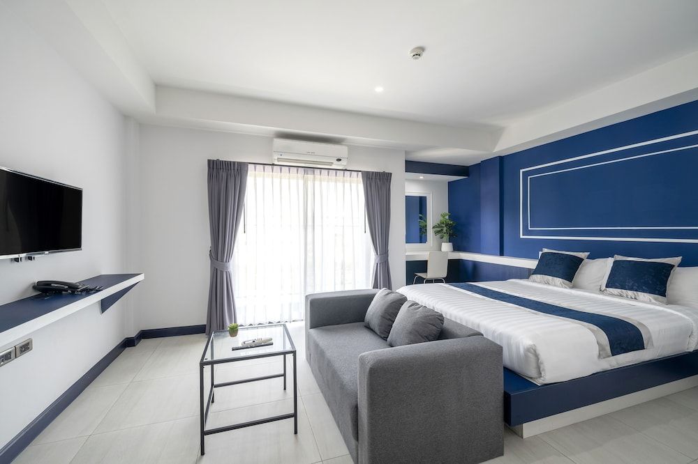 The Parc Bangna Superior Double Room 6