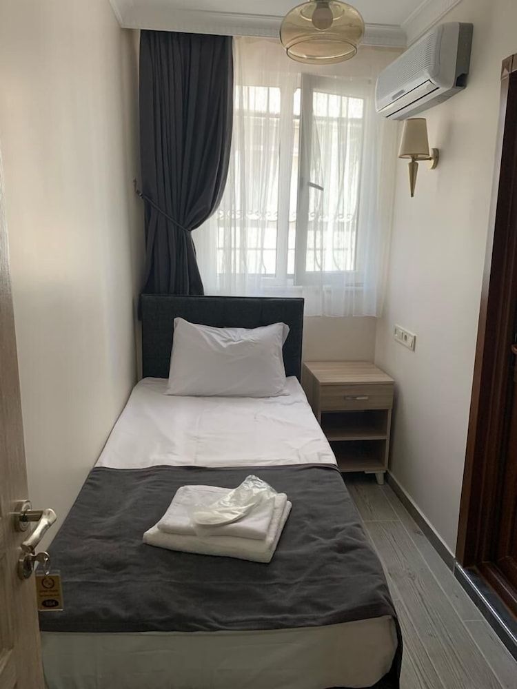 Basic Single Room