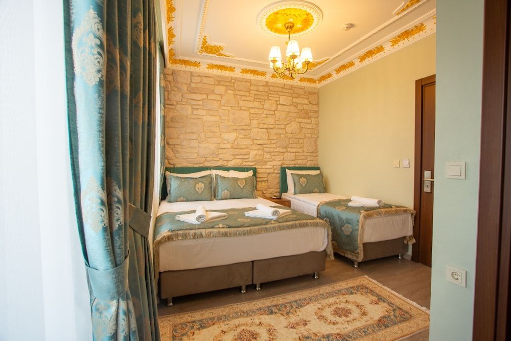Triple Room with Balcony