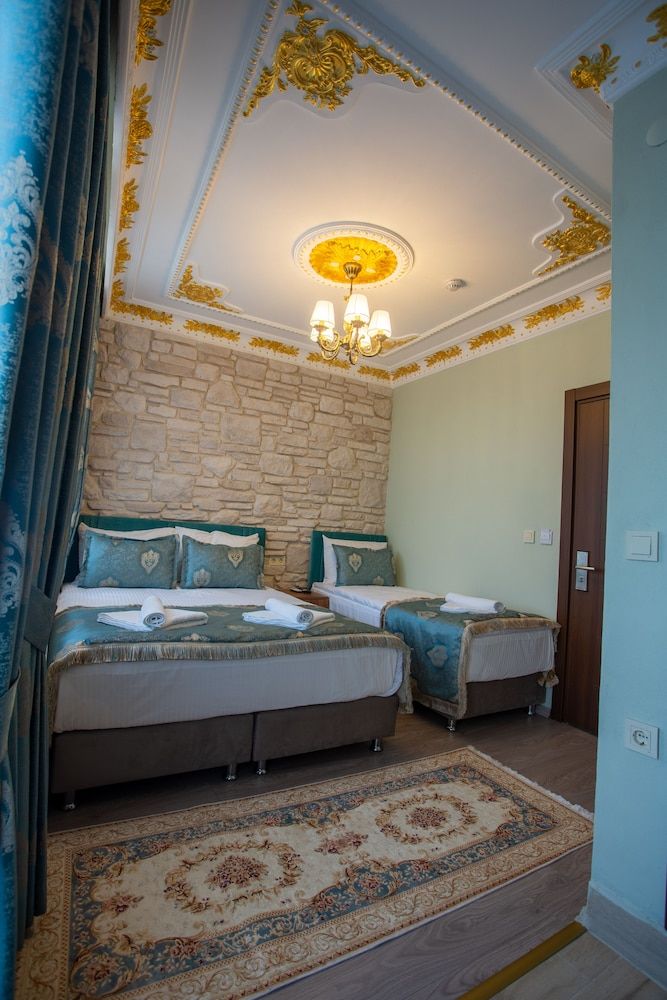 Classic Triple Room