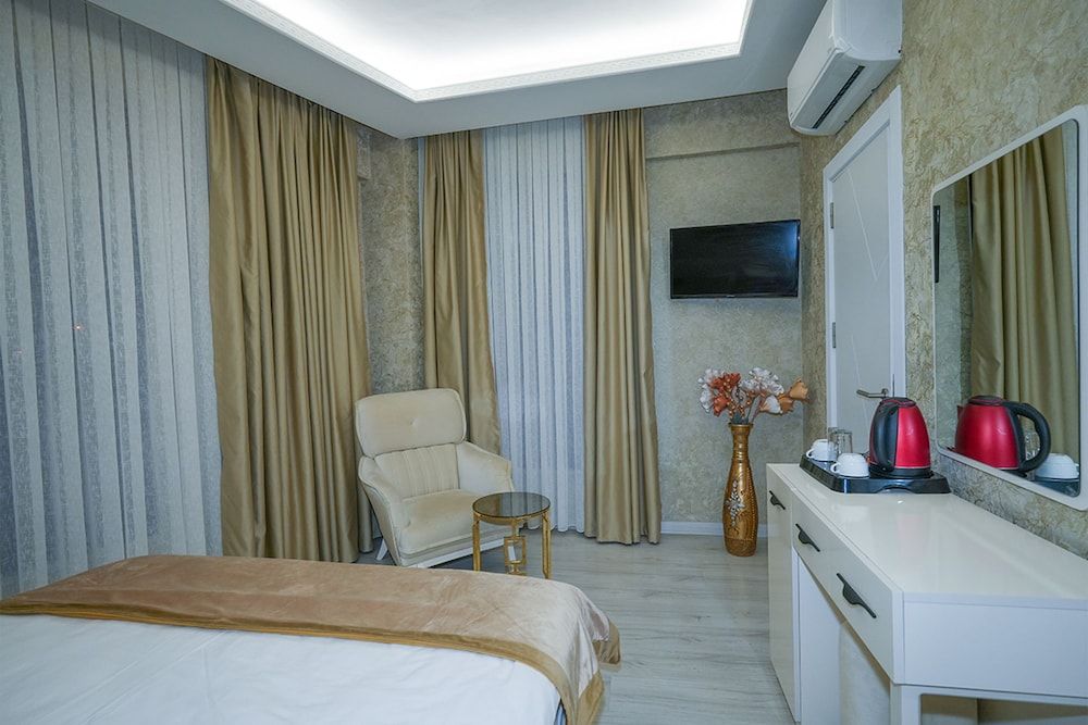 Luxury Medea Taksim Hotel Deluxe Room 7