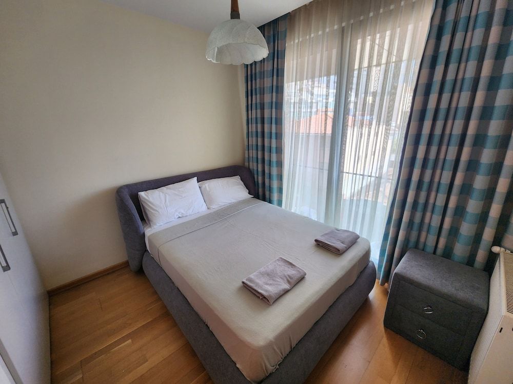 Presidential Duplex, 3 Bedrooms, Pool Access, Executive Level