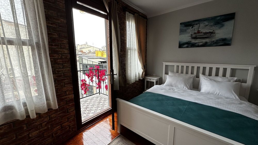 Panoramic Suite, Smoking, Balcony