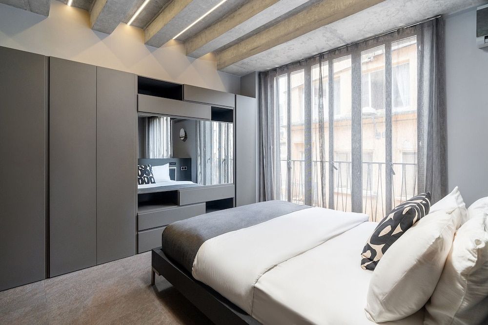 Elite Apartment