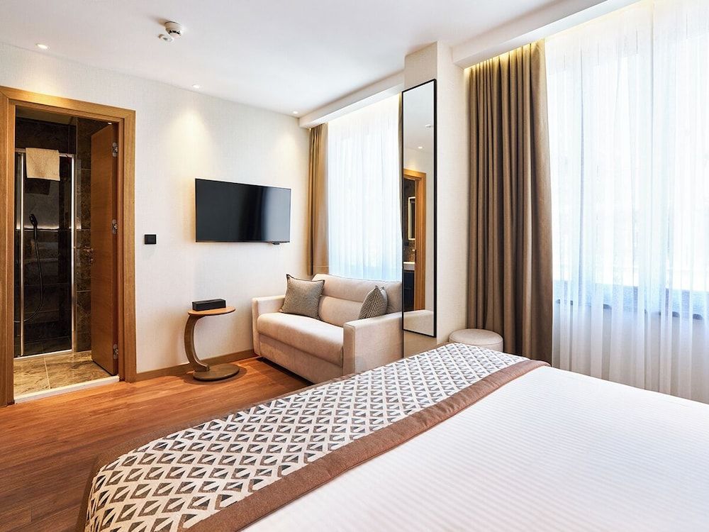 Junior Suite